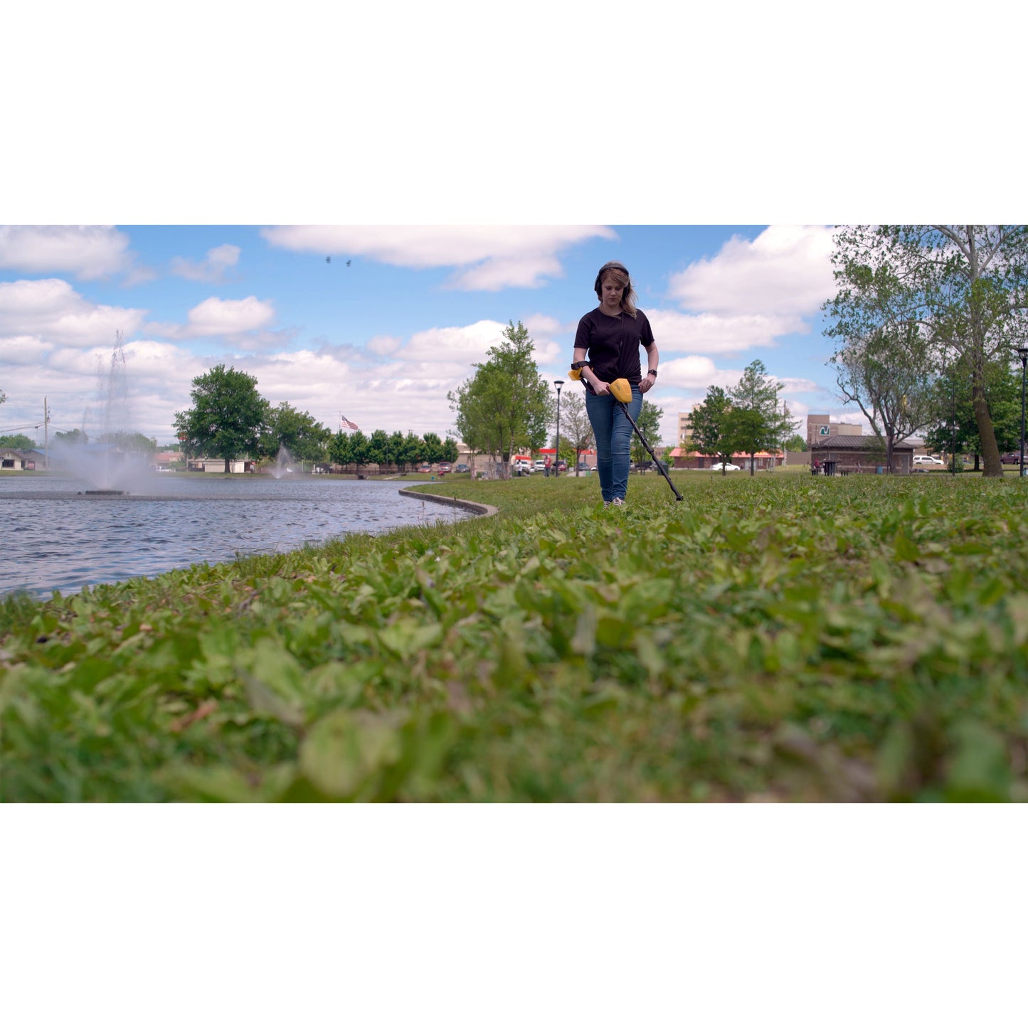 Digital Metal Detector with Headphones