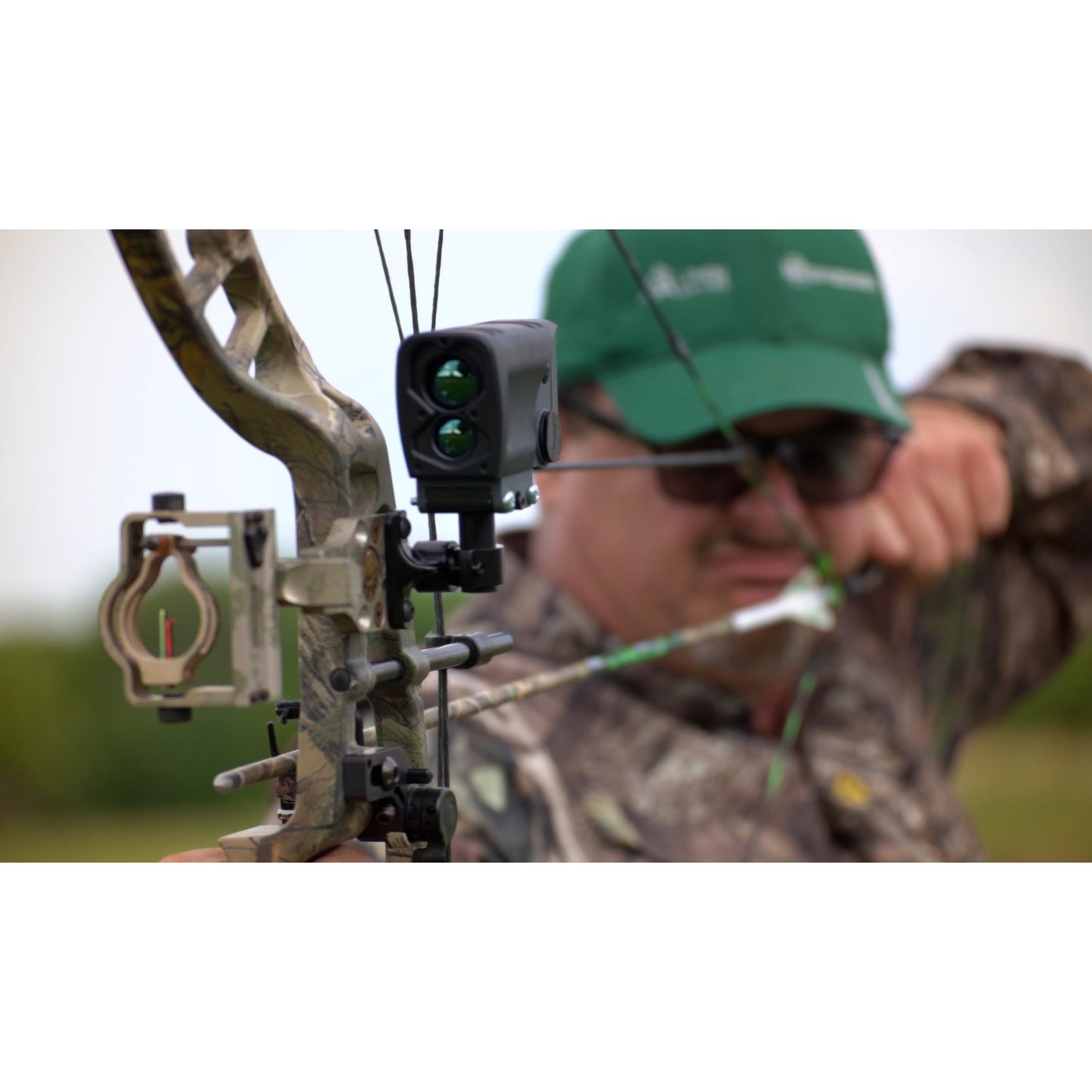 100 Yards Archery Laser Rangefinder