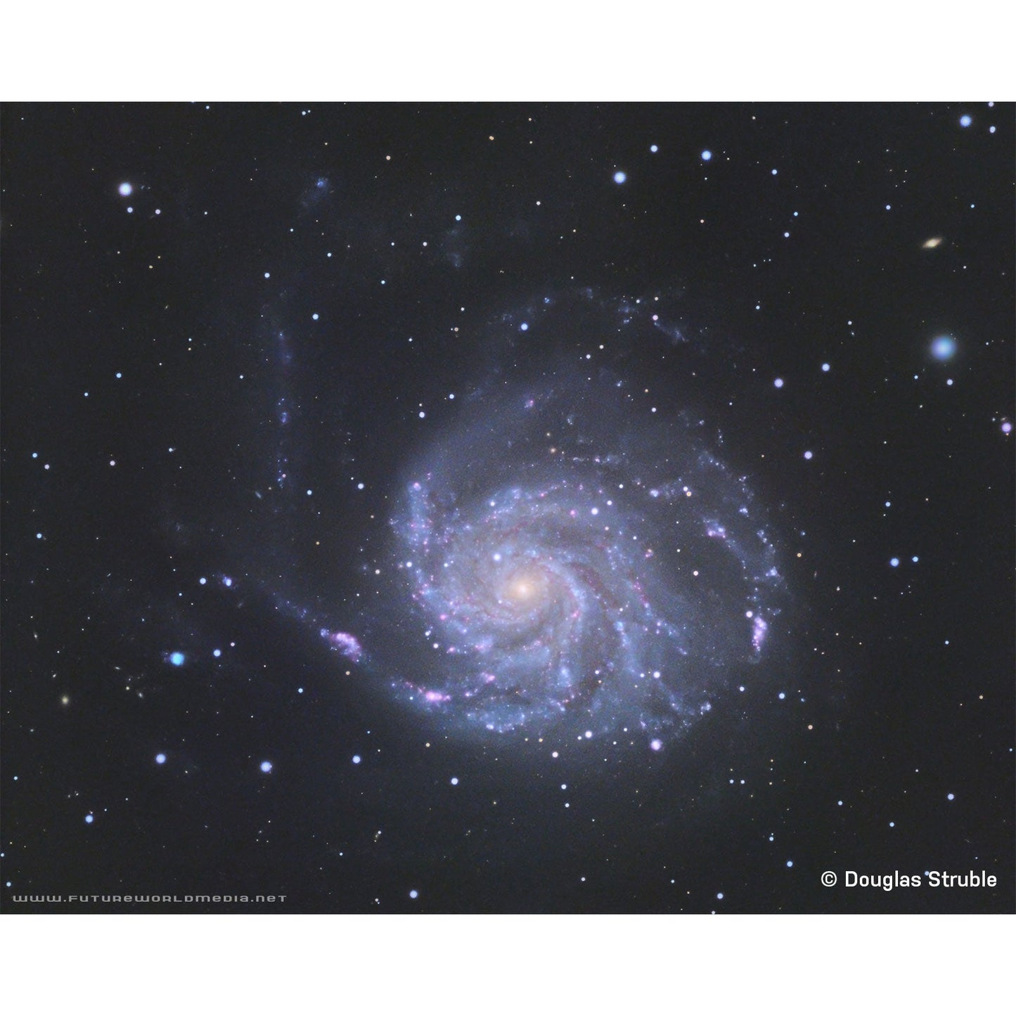 Explore Scientific 152mm f/8 Air-Spaced Triplet Apochromat Refractor – Carbon-Fiber OTA with 3.3" Focuser & 2" Diagonal (TED15208CF-HEX33)