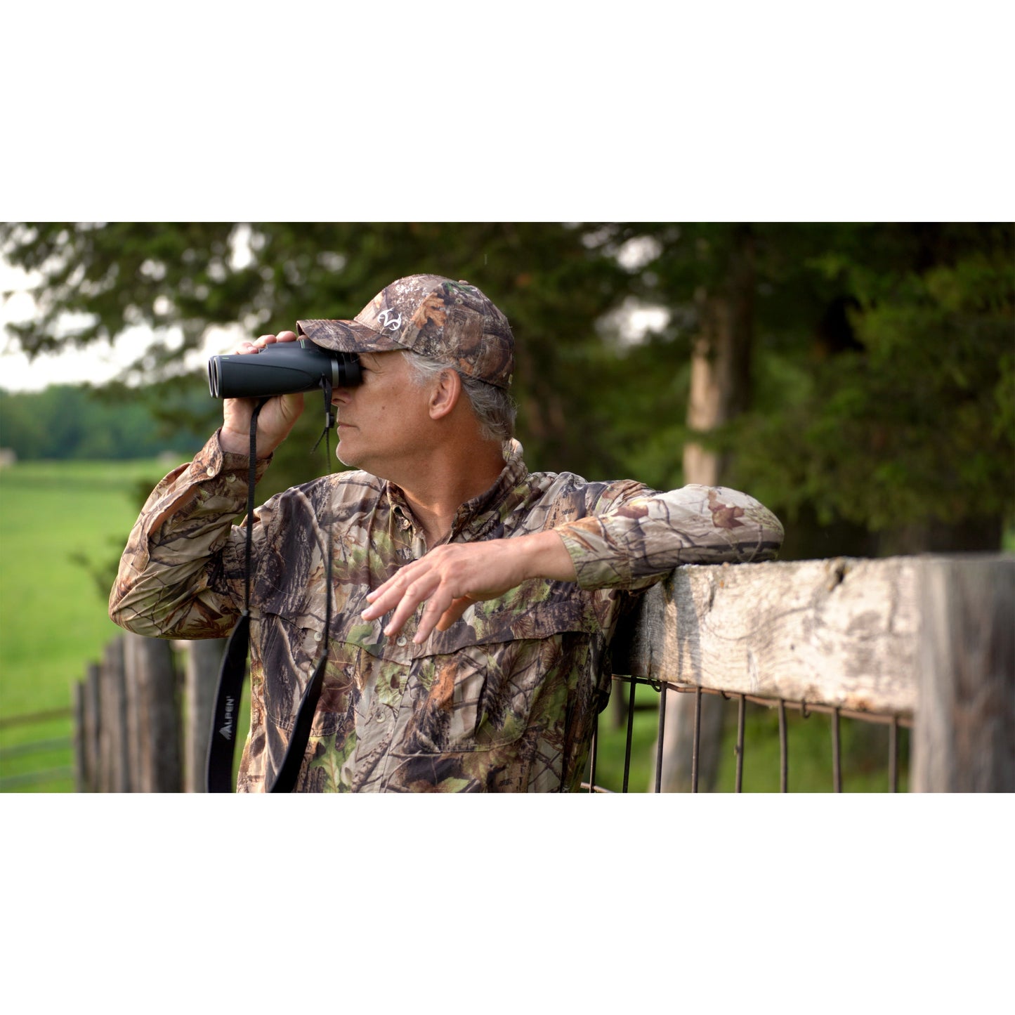 Alpen Teton 10x42 Waterproof ED Binoculars with Abbe Prism 82 | Telescope Wolves